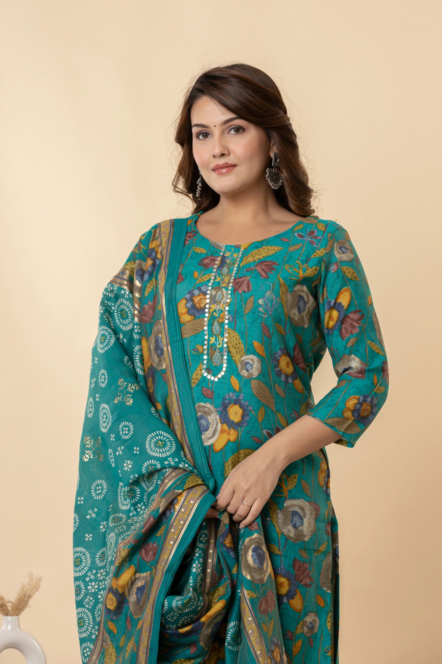Festive Rama Green Kurta with Bandhani Print Dupatta