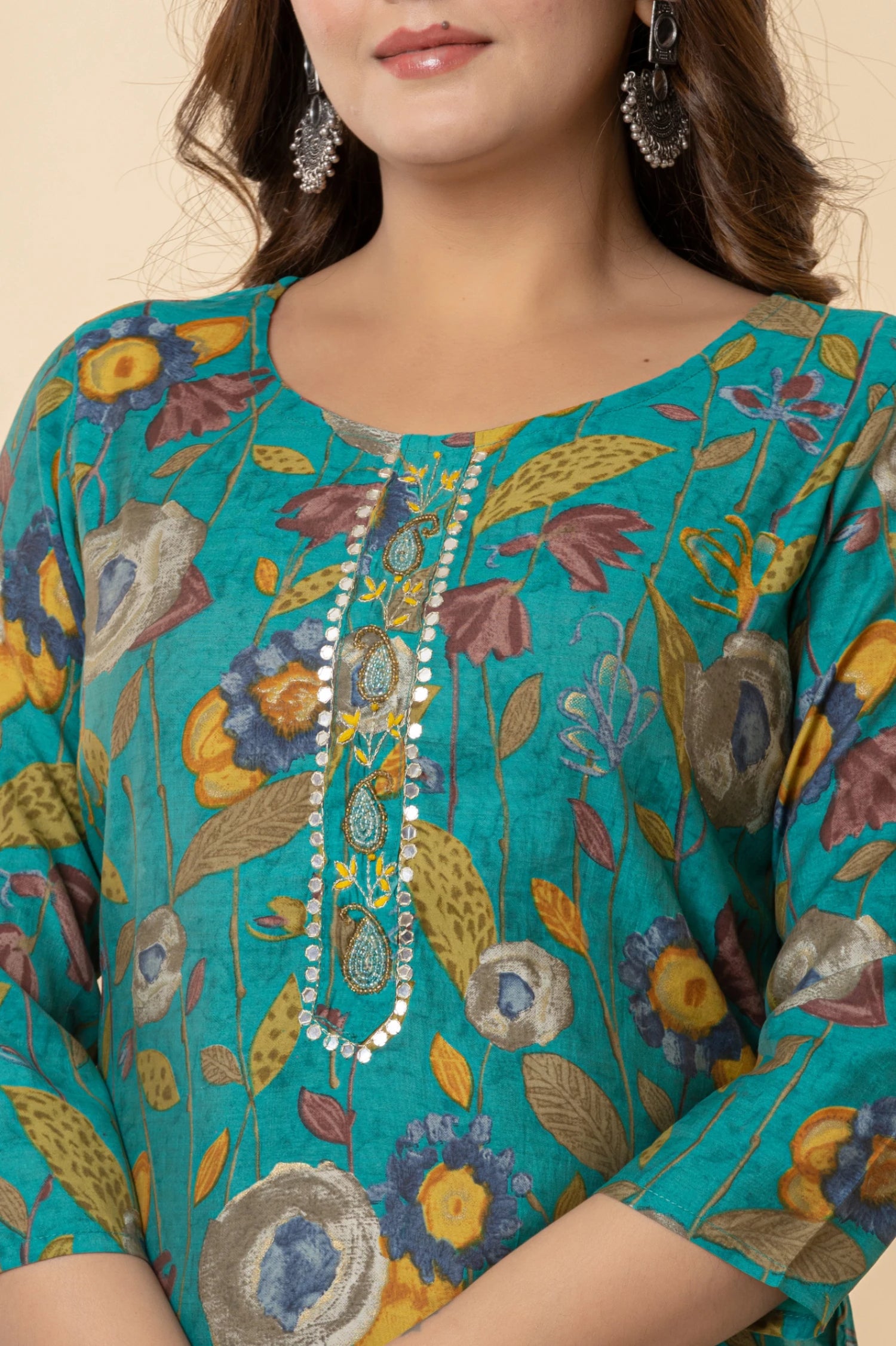 Festive Rama Green Kurta with Bandhani Print Dupatta