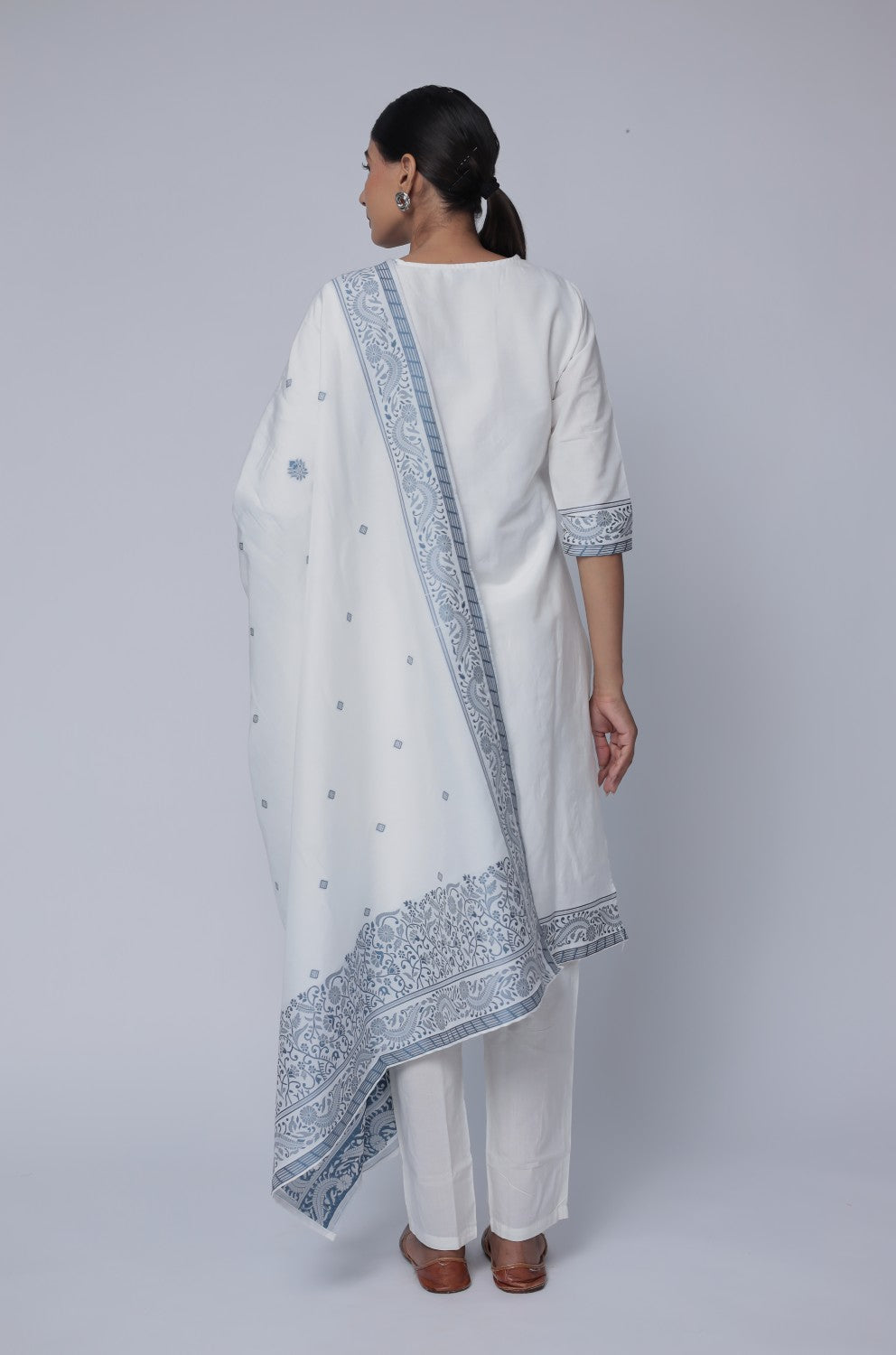 White Blue cotton jacquard dupatta set detailed with detailing on front