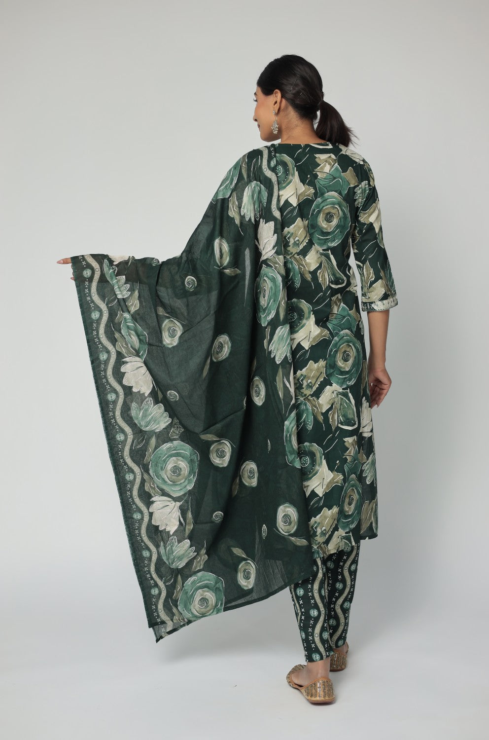 Back view of the dark green Jaipuri print dupatta set, showing the consistent pattern on the kurti and pants, with the flowing dupatta.