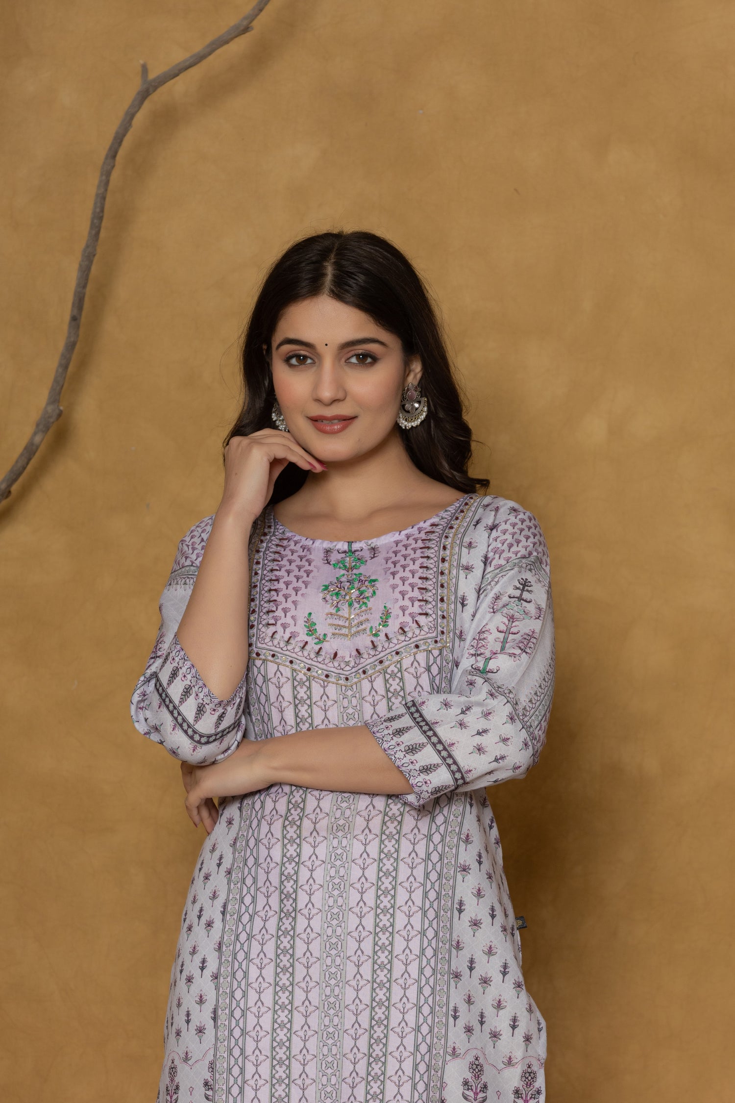 Lavender Kurta Detailed with Handwork on Round Neck
