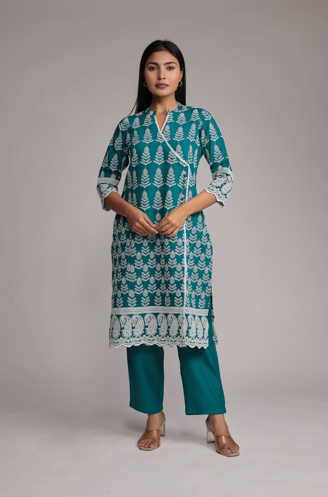 Rama Green Pant Set Detailed with Allover Sleek Embroidery On Kurta