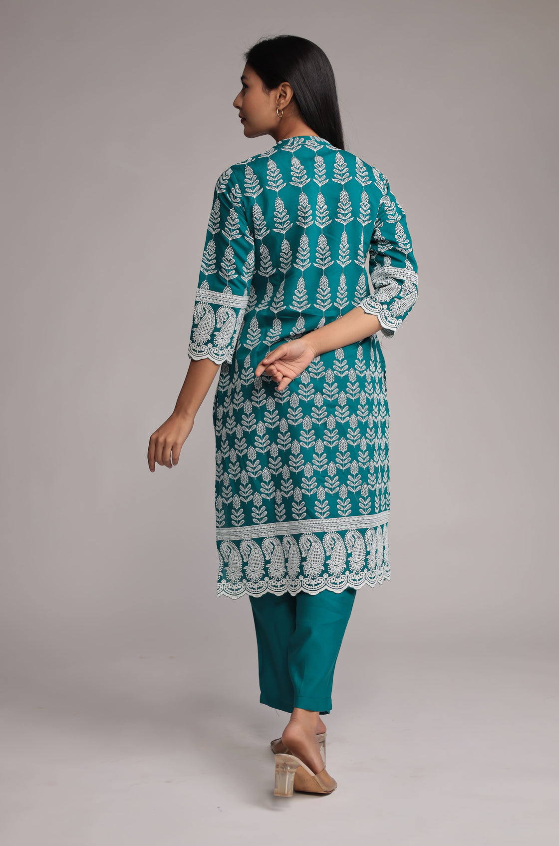 Rama Green Pant Set Detailed with Allover Sleek Embroidery On Kurta