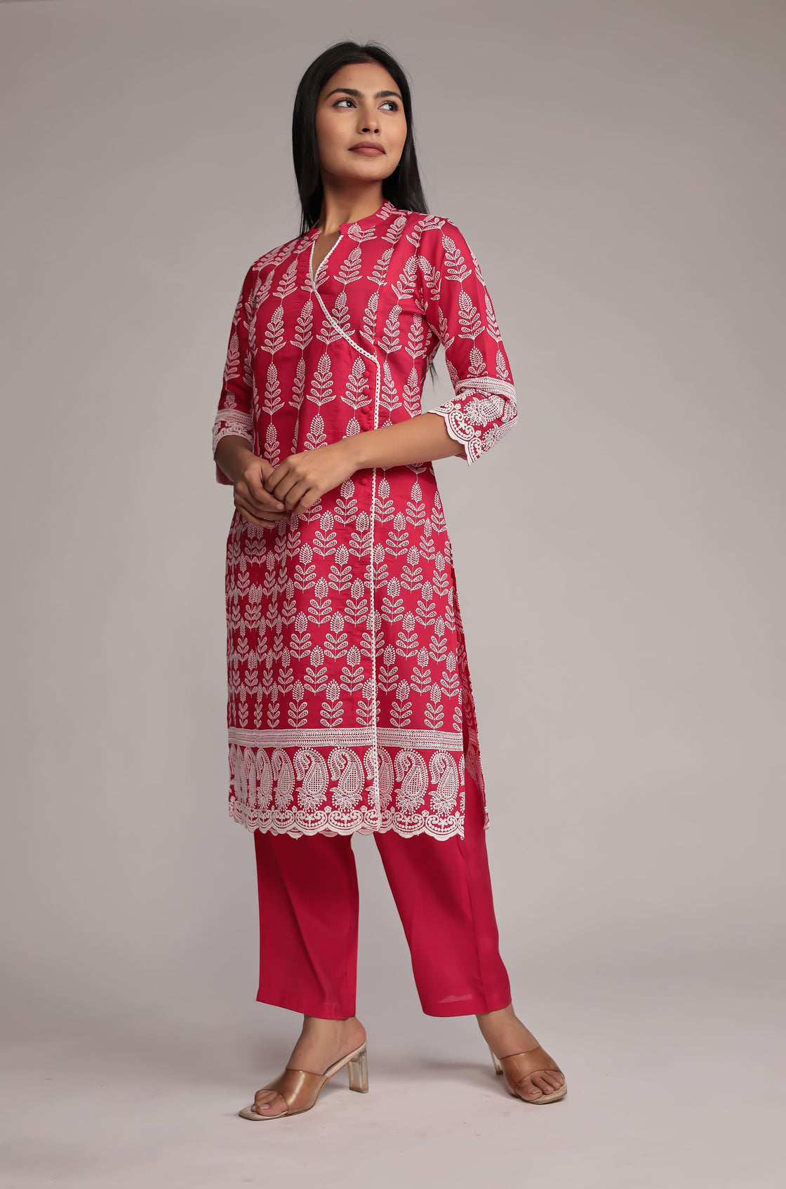 Pink Kurta Pant Set Detailed with Allover Embroidery On Kurta