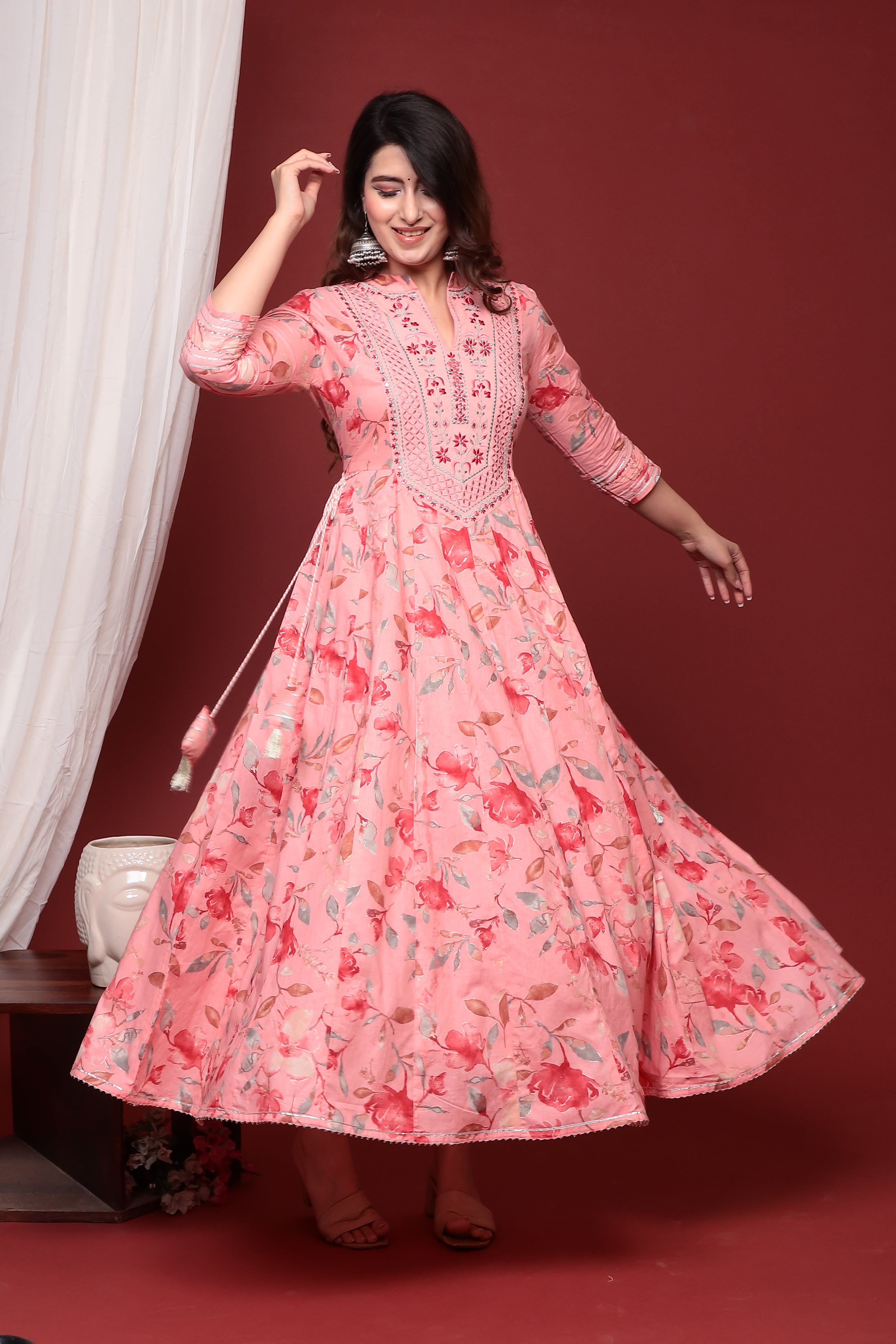 Enchanting Rose Flair: Pretty Pink Flared Gown