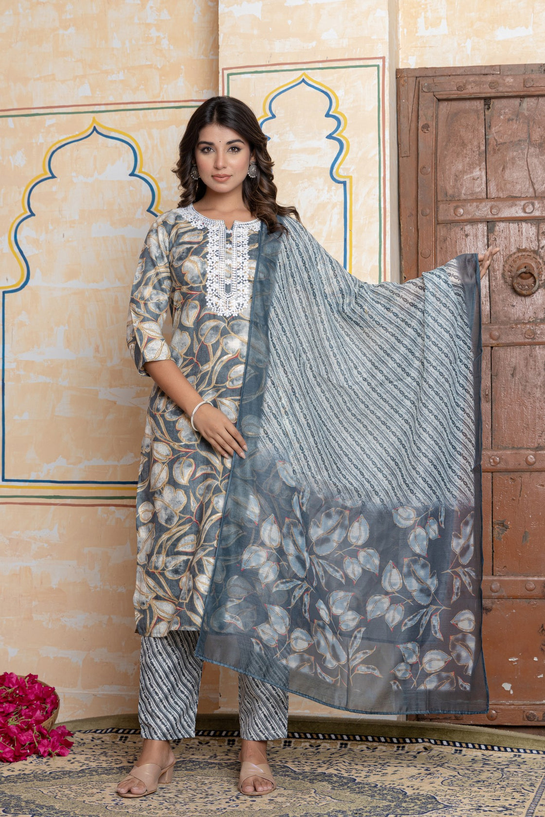 The Navra Grey Floral Cotton Kurta Set with Lace Embroidery & Dupatta