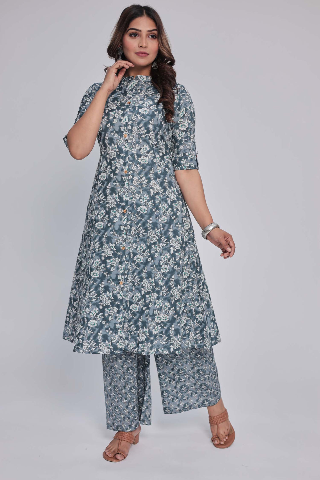 Women's Dark Grey Princess cut Printed kurta and pant