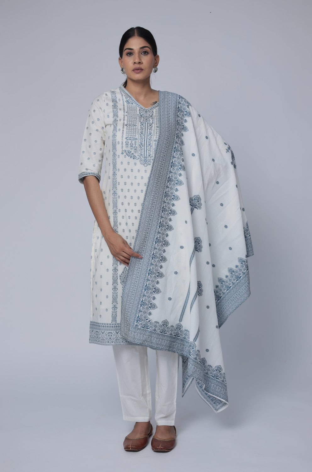Off White Cotton Jacquard Dupatta Set detailed with Exquisite Blue detailing on front