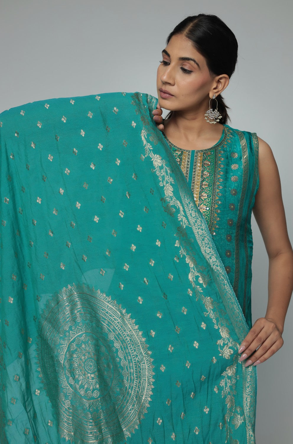 Banarasi Jacquard Chanderi Rama Green Suit with Jacquard Dupatta, Soft Silk Pant and Inner Lining in Kurti