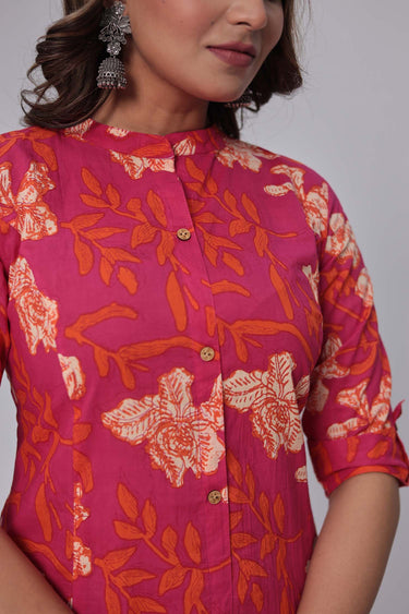 Women's Red Princess cut Printed kurta and pant