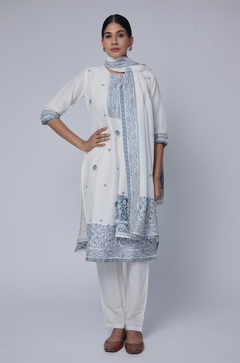 White Blue cotton jacquard dupatta set detailed with detailing on front